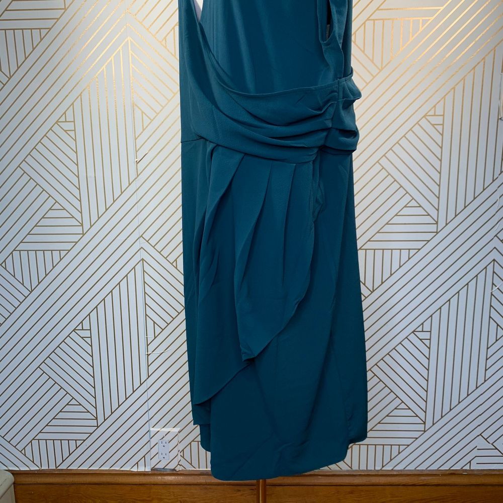 City Chic Classic Wrap Dress in Jade Green - Picture 6 of 9